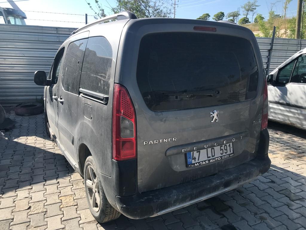 PEUGEOT  PARTNER  Görsel 13