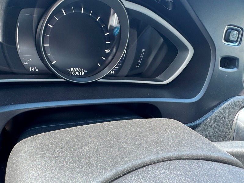 VOLVO V40 Görsel 6