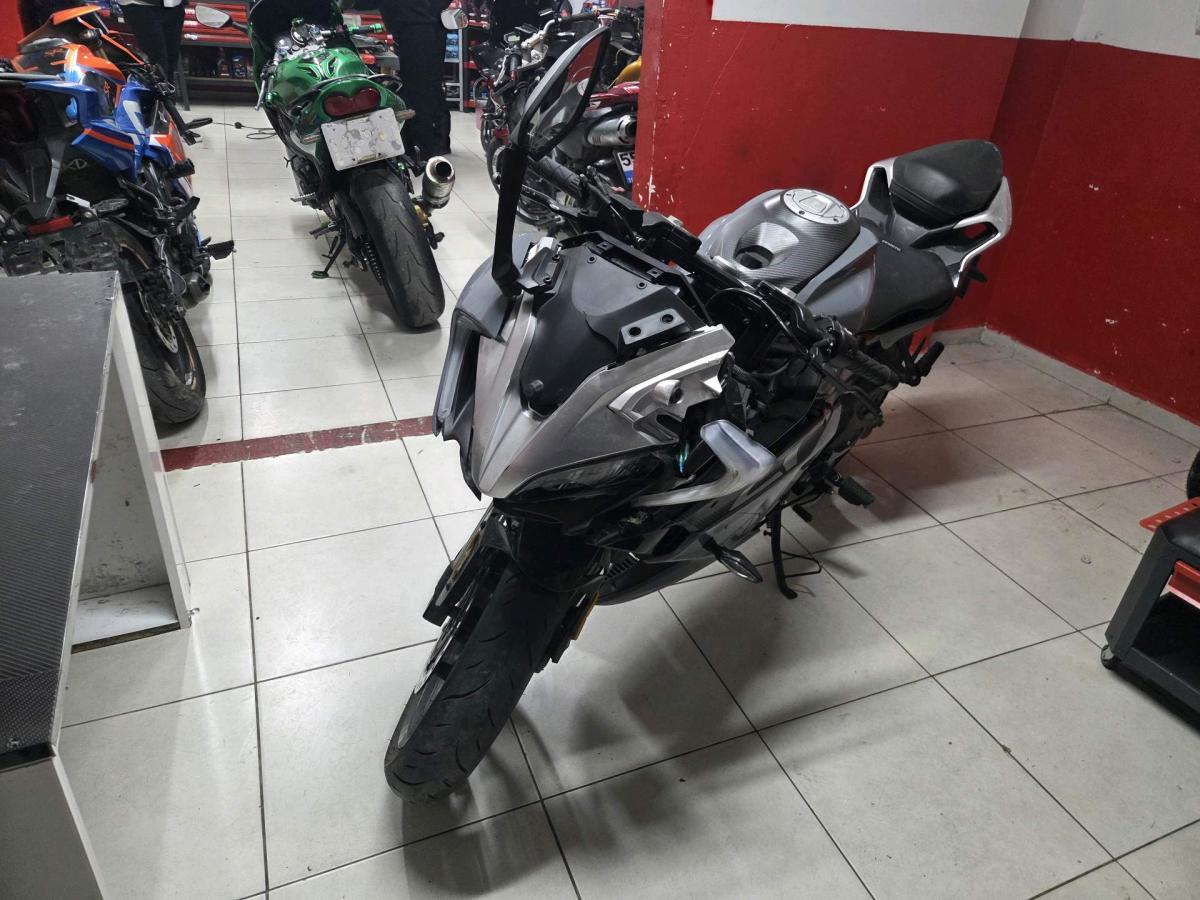 CF MOTO 250 SR Görsel 16