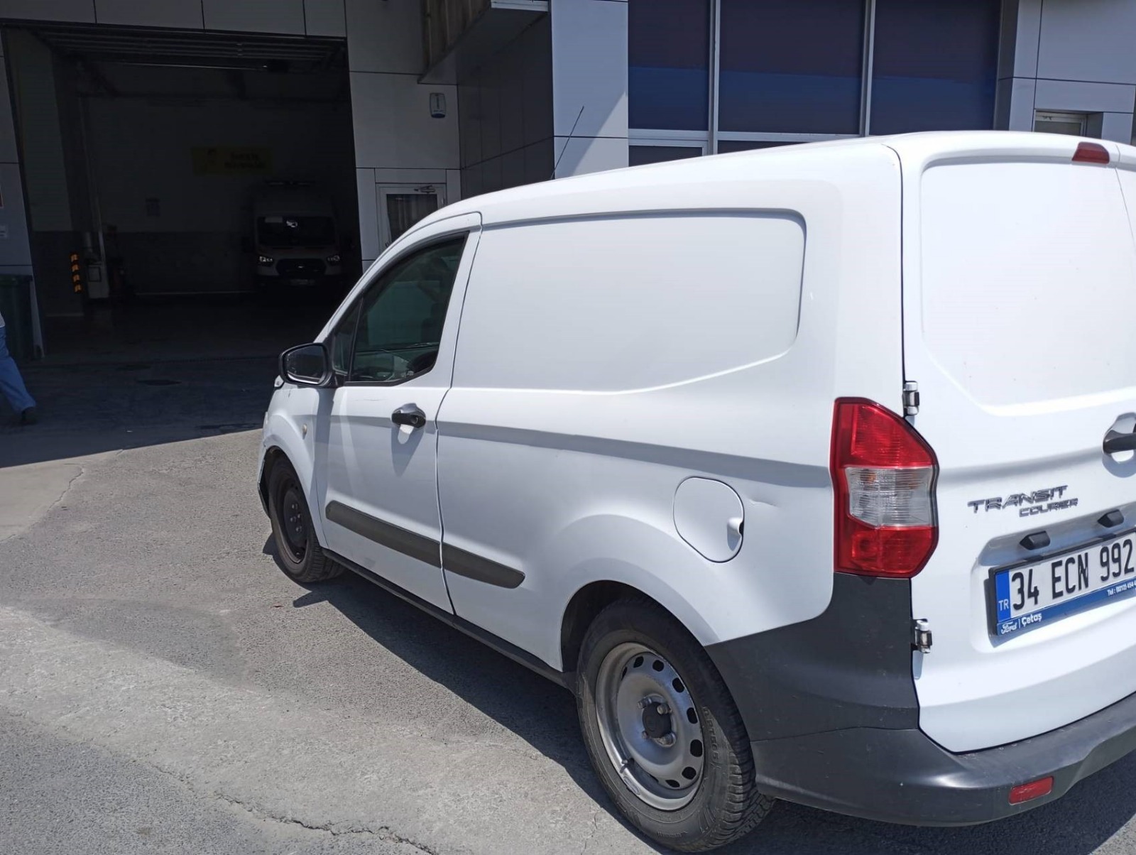 FORD TRANSİT COURIER Görsel 4