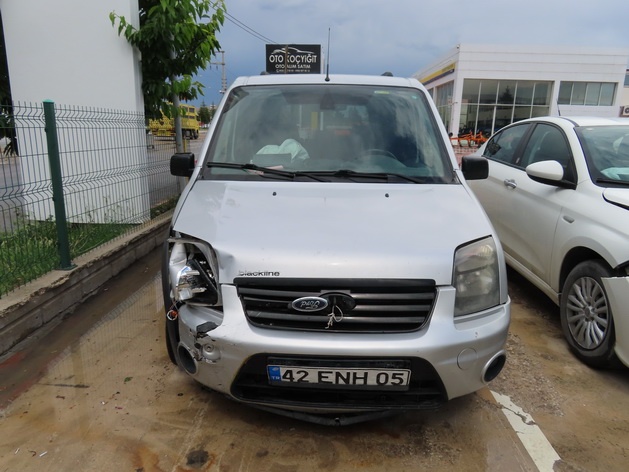 FORD TOURNEO CONNECT Görsel 1