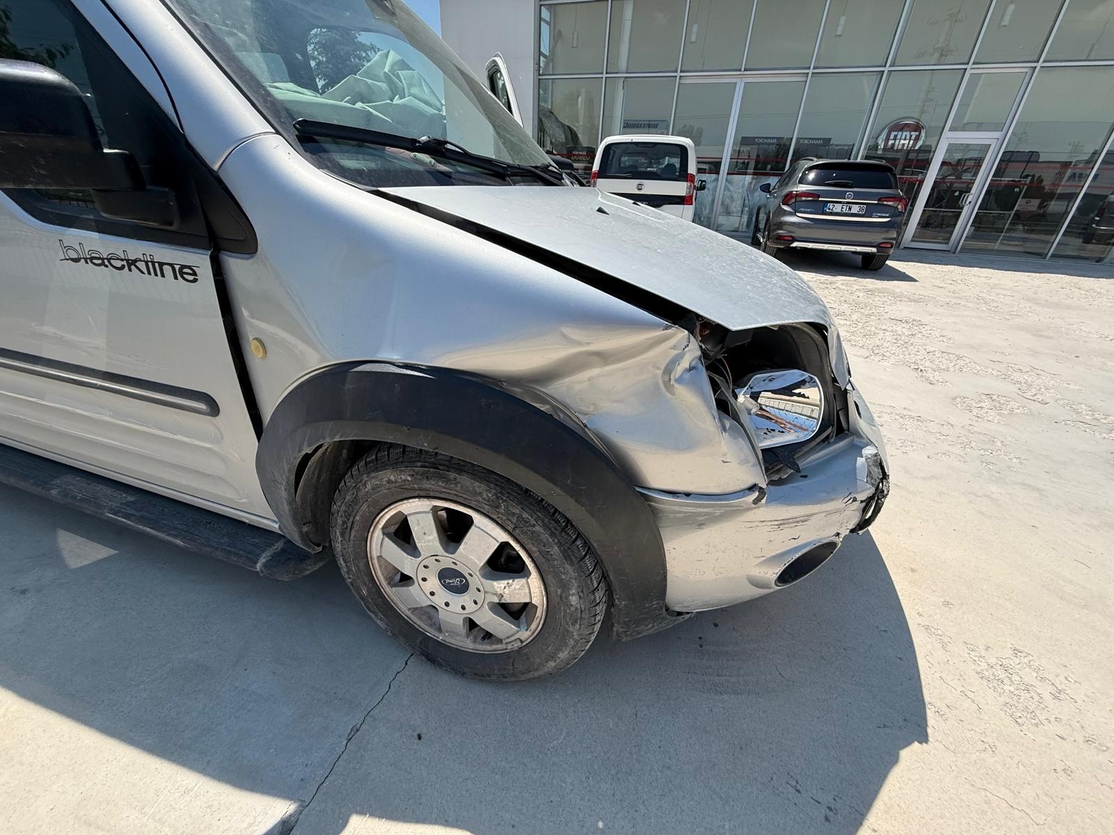 FORD TOURNEO CONNECT Görsel 8