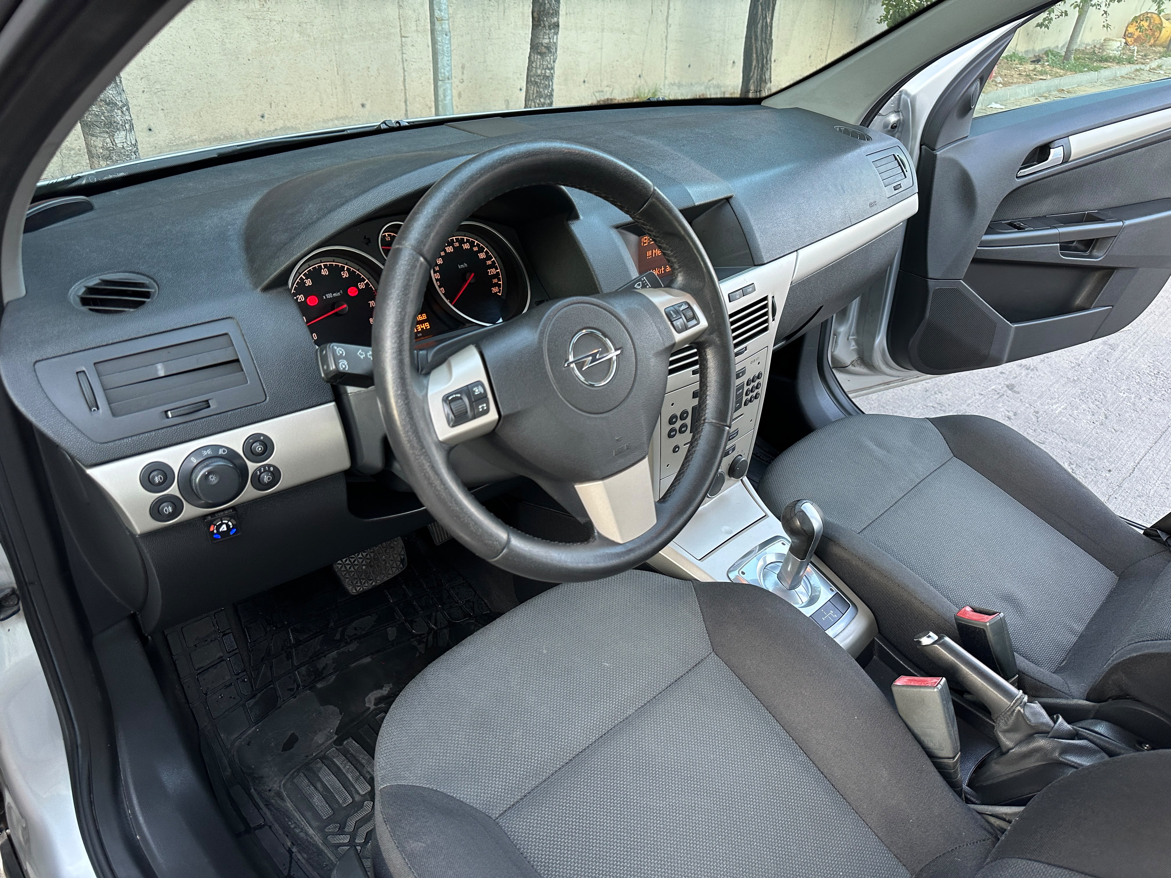 OPEL ASTRA Görsel 12