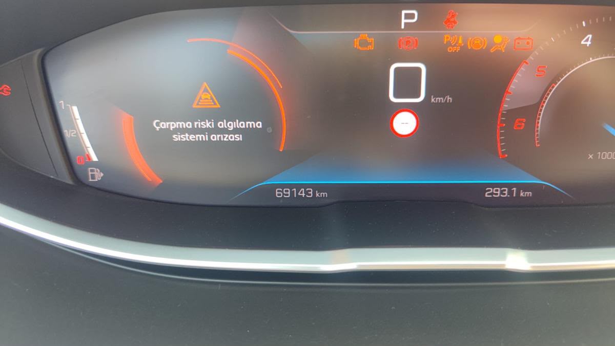 PEUGEOT 3008 Görsel 10