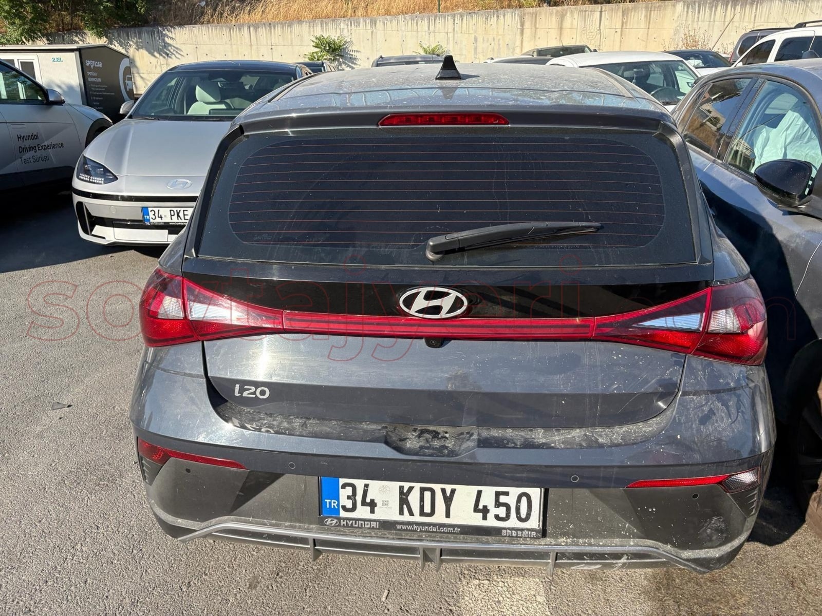 HYUNDAI İ 20 Görsel 2