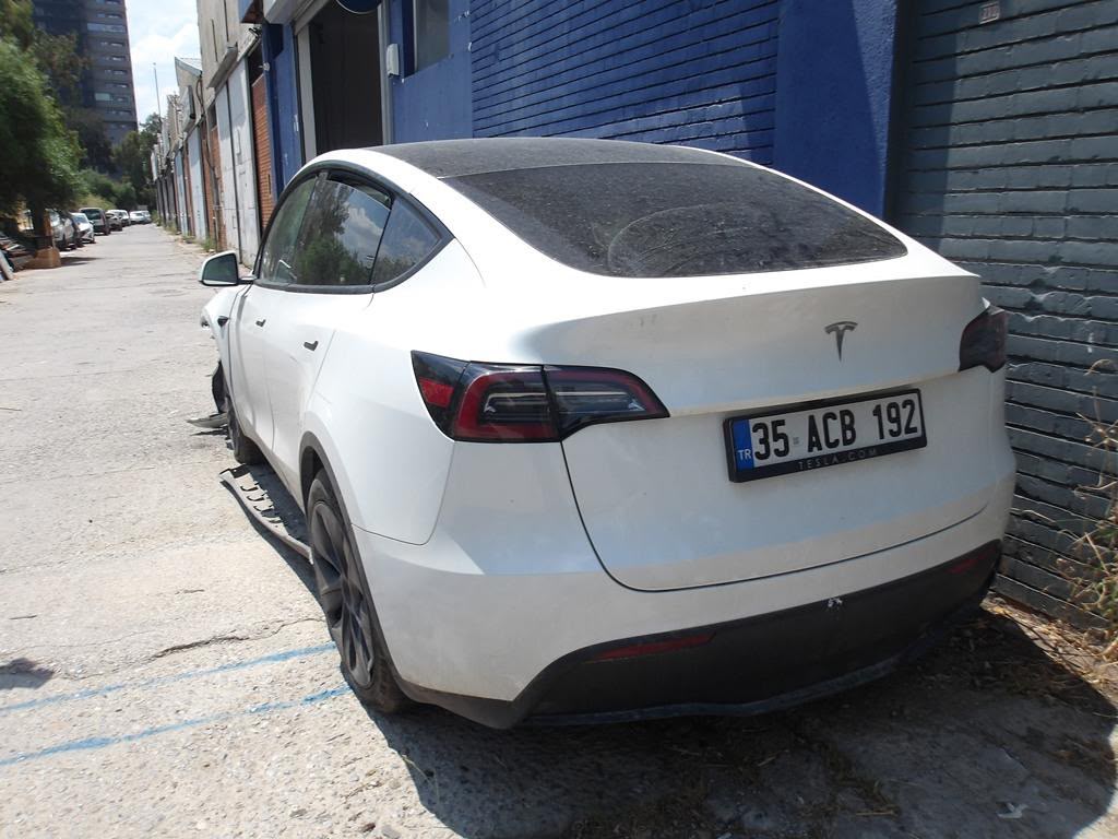 TESLA MODEL Y Görsel 6