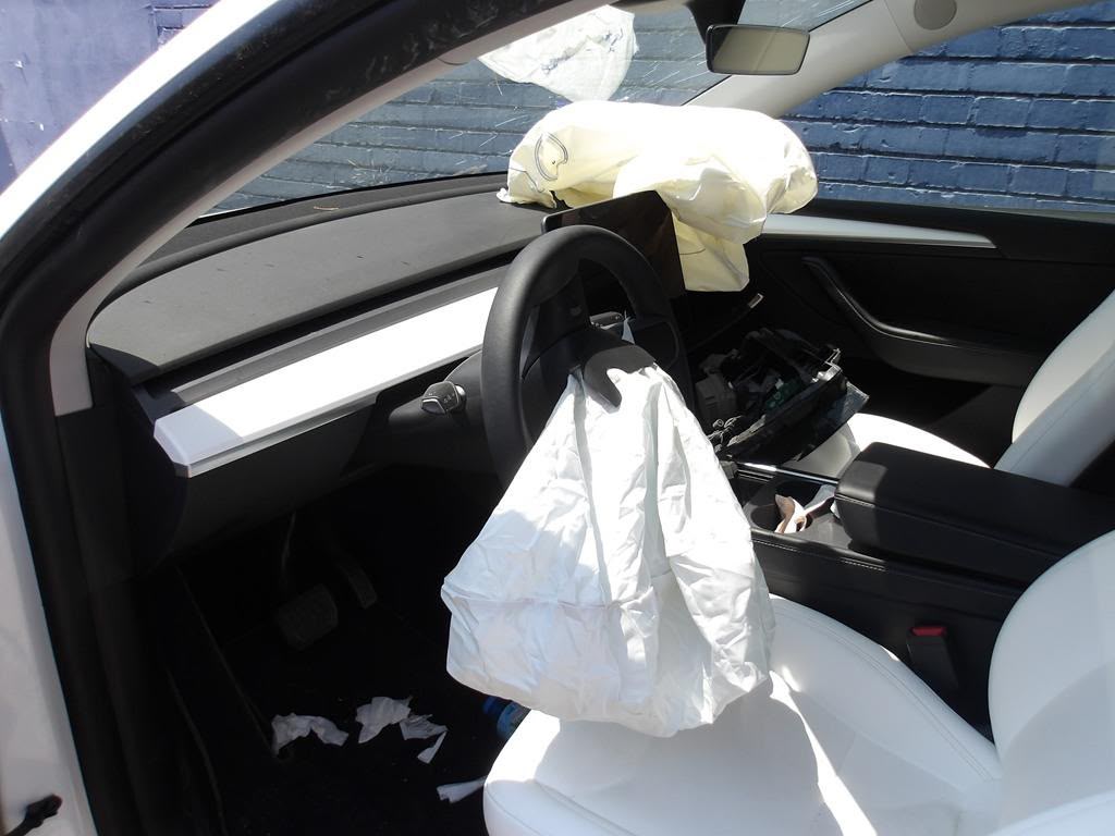TESLA MODEL Y Görsel 7