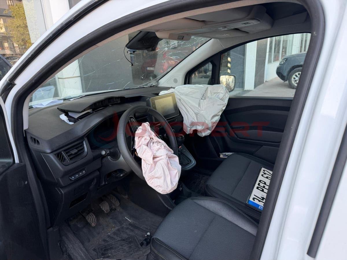 RENAULT KANGOO PANEL VAN Görsel 12