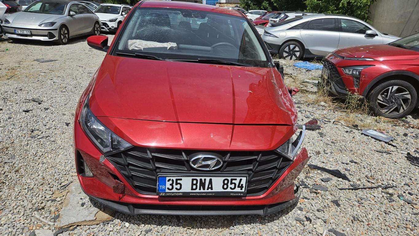 HYUNDAI I20 Hasarlı Araç