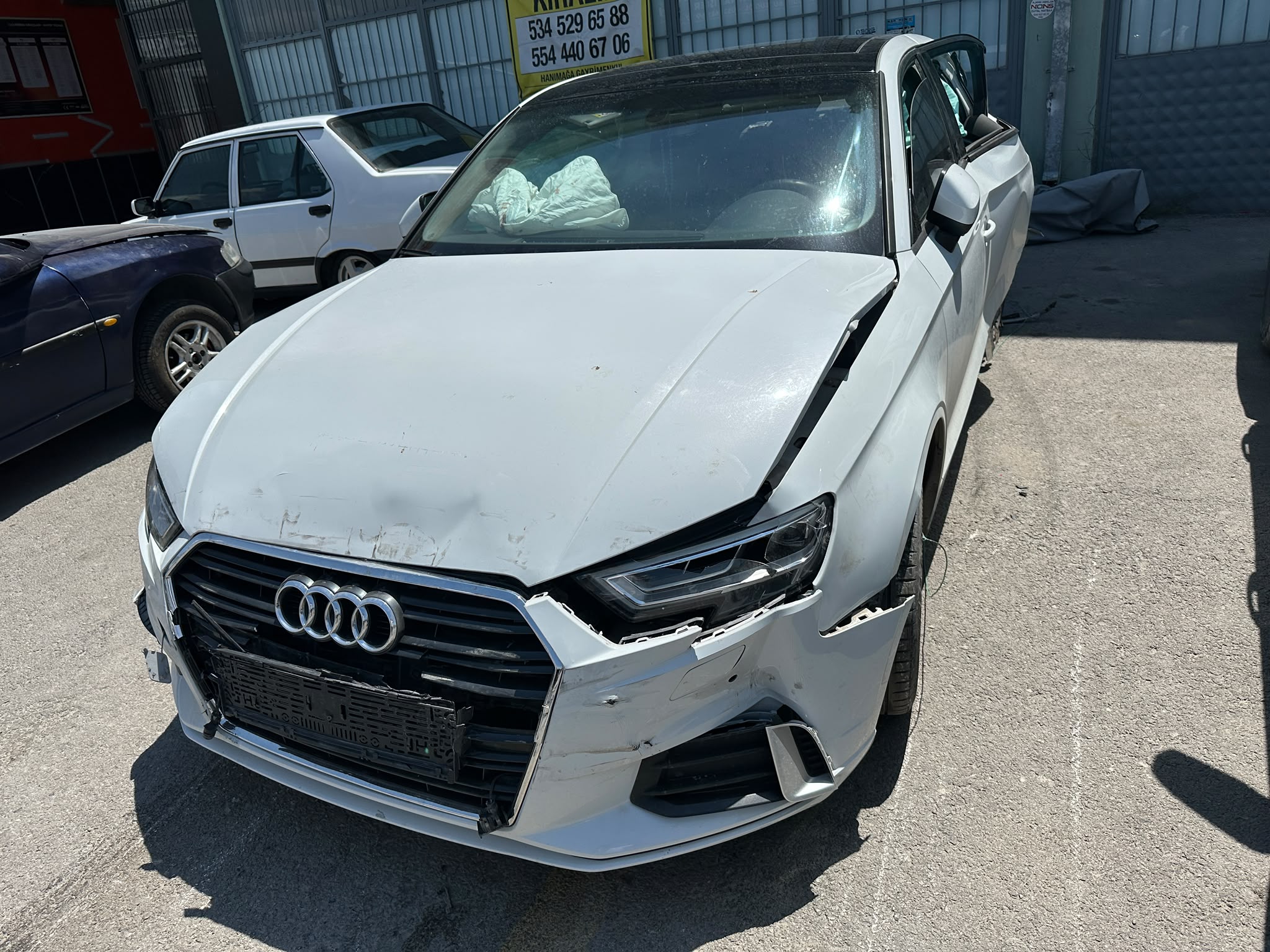 AUDI A3 Hasarlı Araç