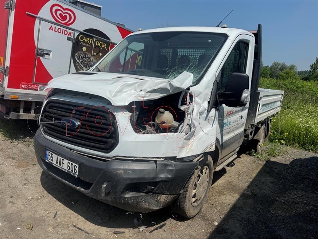 FORD TRANSİT AÇIK KASA Hasarlı Araç