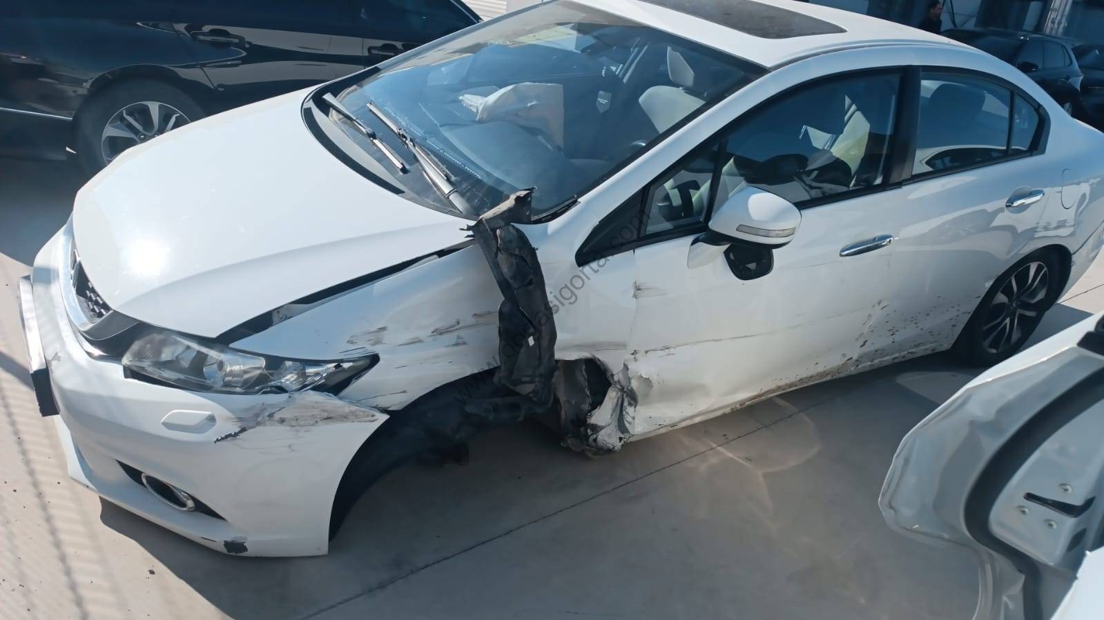 HONDA CIVIC Hasarlı Araç