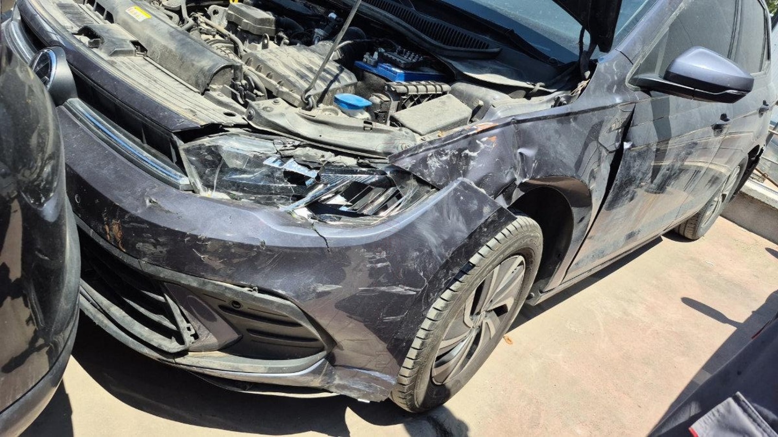 VOLKSWAGEN POLO Hasarlı Araç